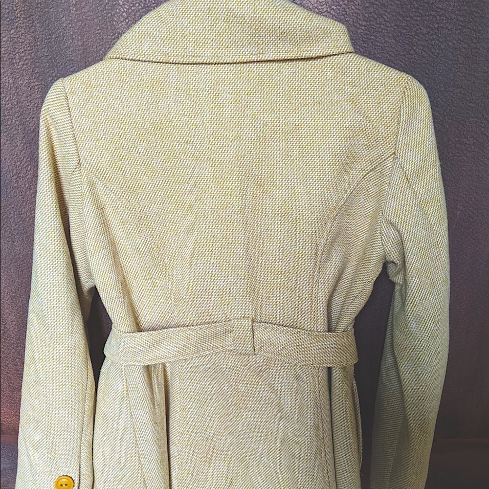 Tulle yellow tweed pea coat